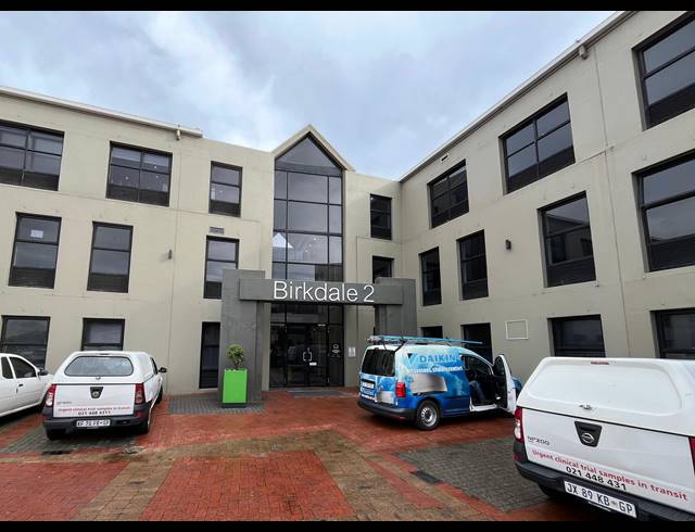 305M² OFFICE TO LET IN MOWBRAY